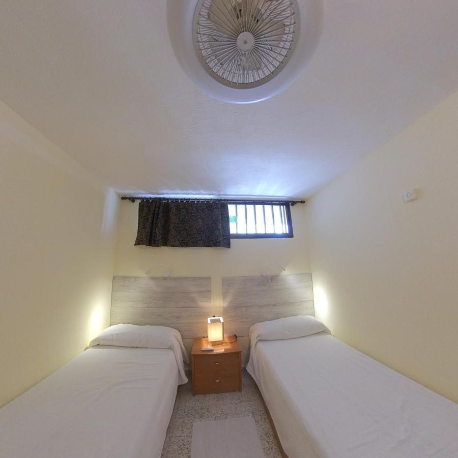 Apartamentos Santabarbara Alicante Buitenkant foto